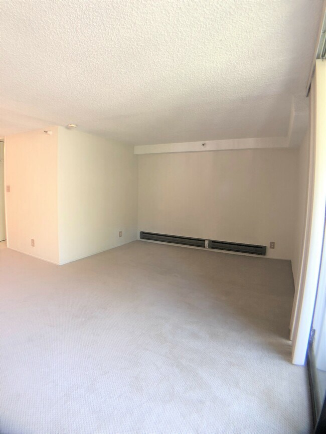 Building Photo - 5332 Shelter Creek Ln