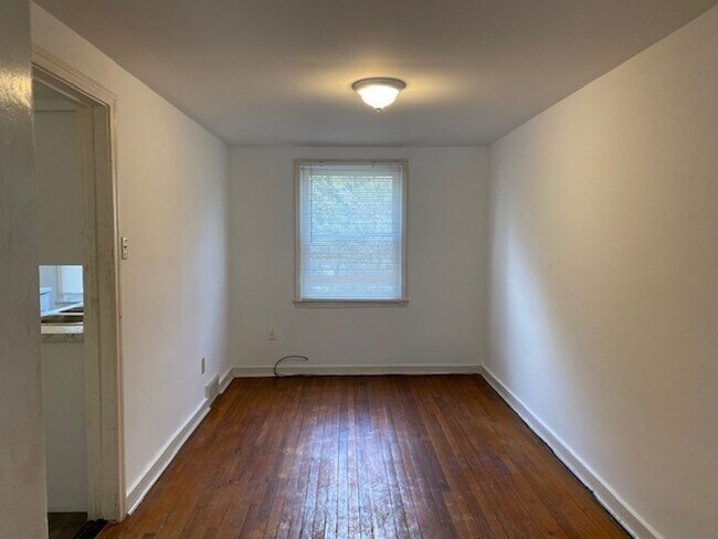 Foto del edificio - 2302 Kensington St