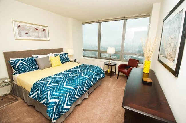 Foto del edificio - 374 N Halsted St