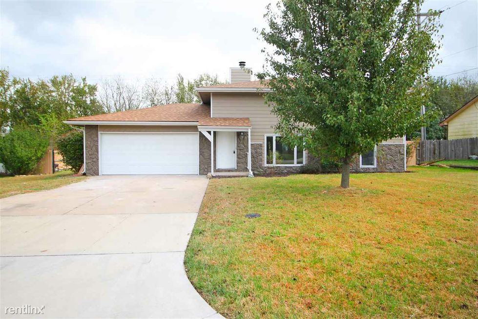 Primary Photo - 1622 Tanglewood Rd
