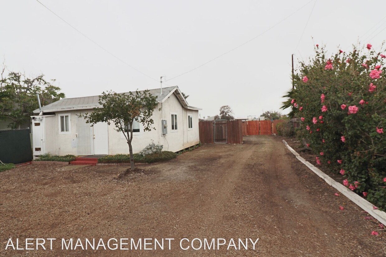 Primary Photo - 2 br, 1 bath House - 2657 Balboa St