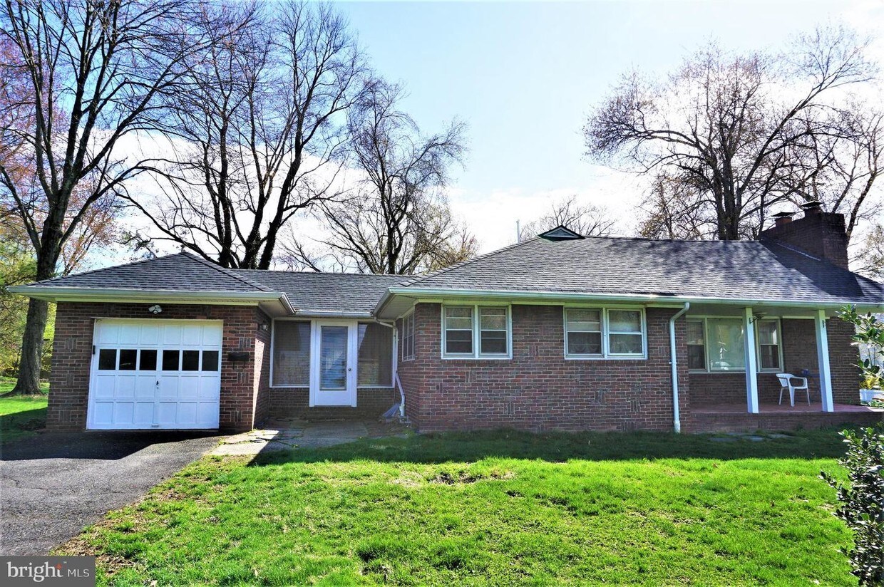 Primary Photo - 38 Patton Dr
