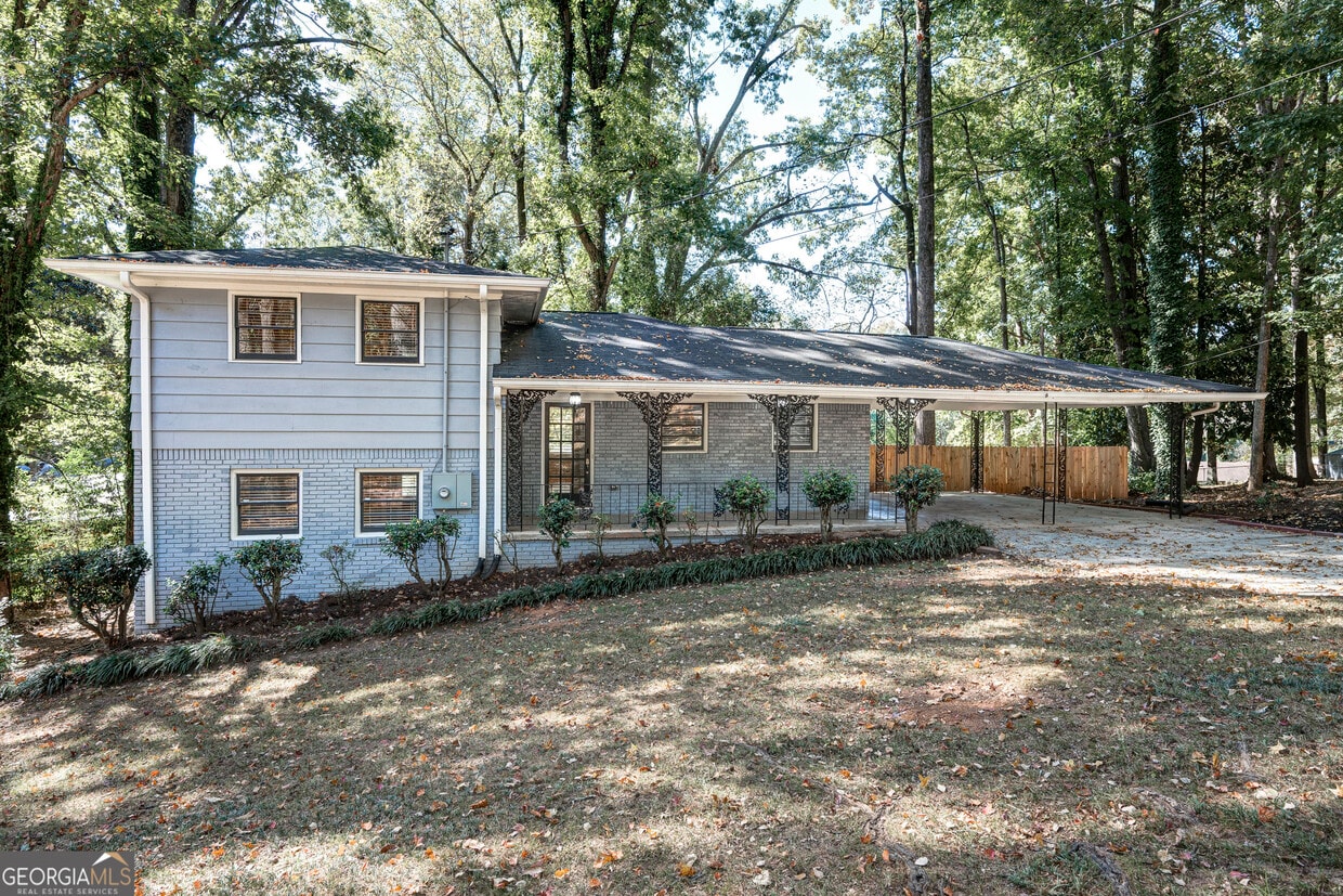 Photo - 3823 Kingswood Dr (Decatur, GA)