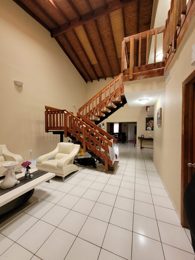 Foto del edificio - 10932 SW 25th St