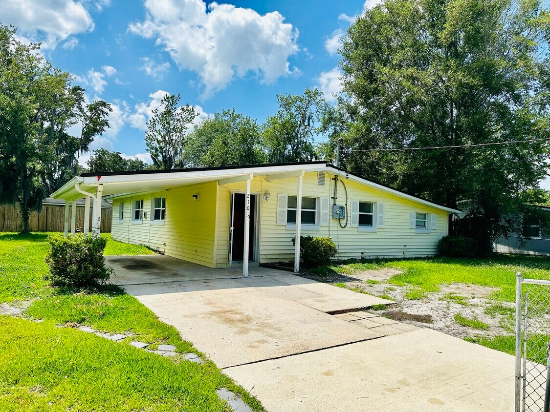 2108 Burpee Dr, Jacksonville, FL 32210 House Rental in Jacksonville
