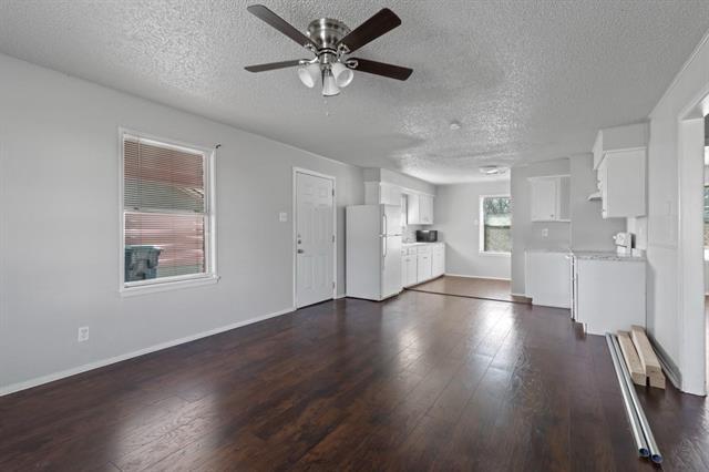 Foto del edificio - 120 E Monterey St