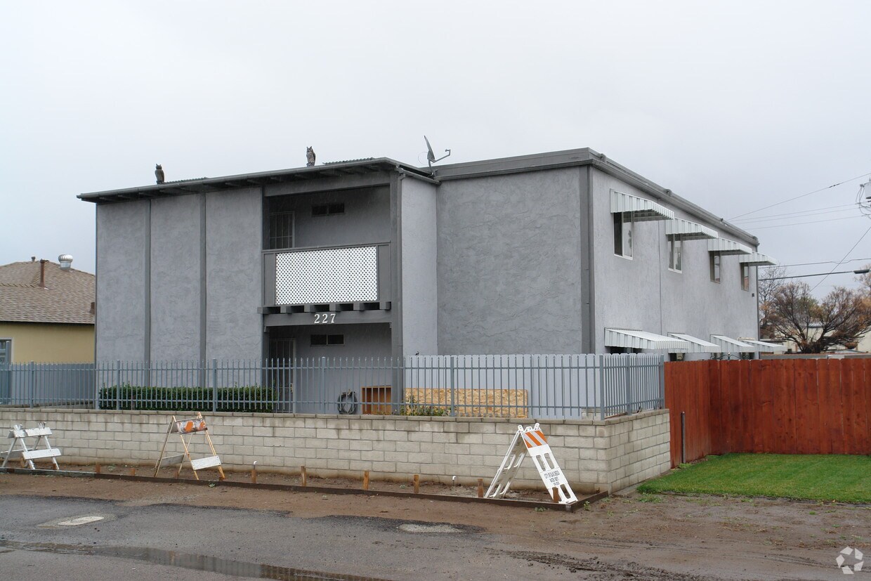 Foto principal - 227 Sunshine Ave