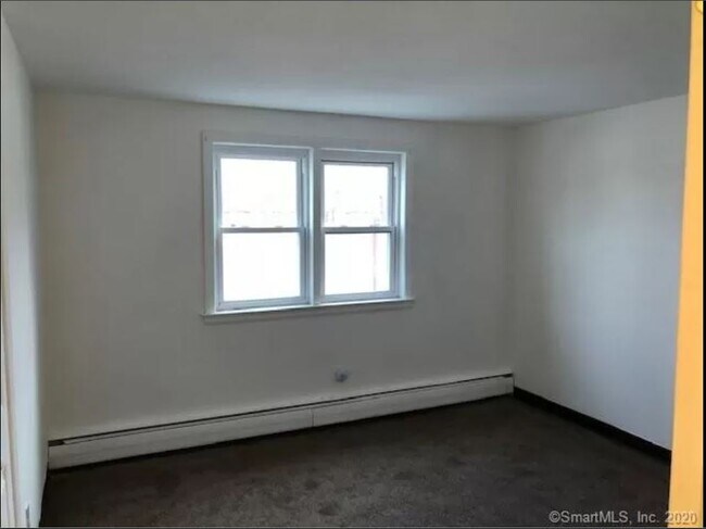 Foto del edificio - 509 Burnside Ave