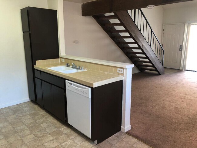 Foto del edificio - 914 W Cameron St