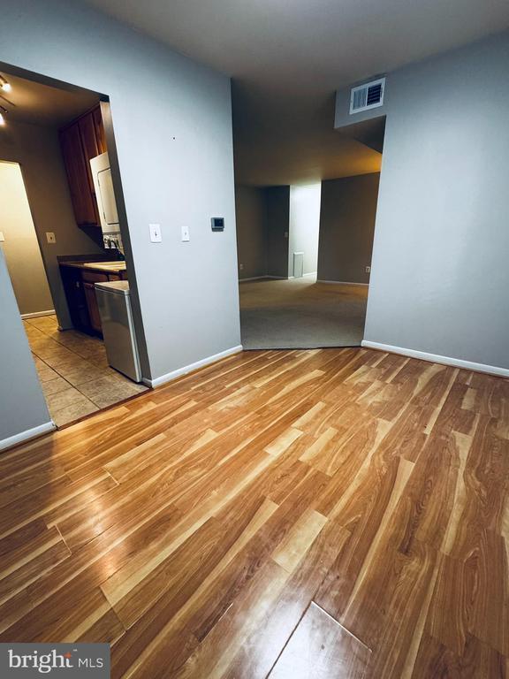 Foto del edificio - 1531 Colonial Dr