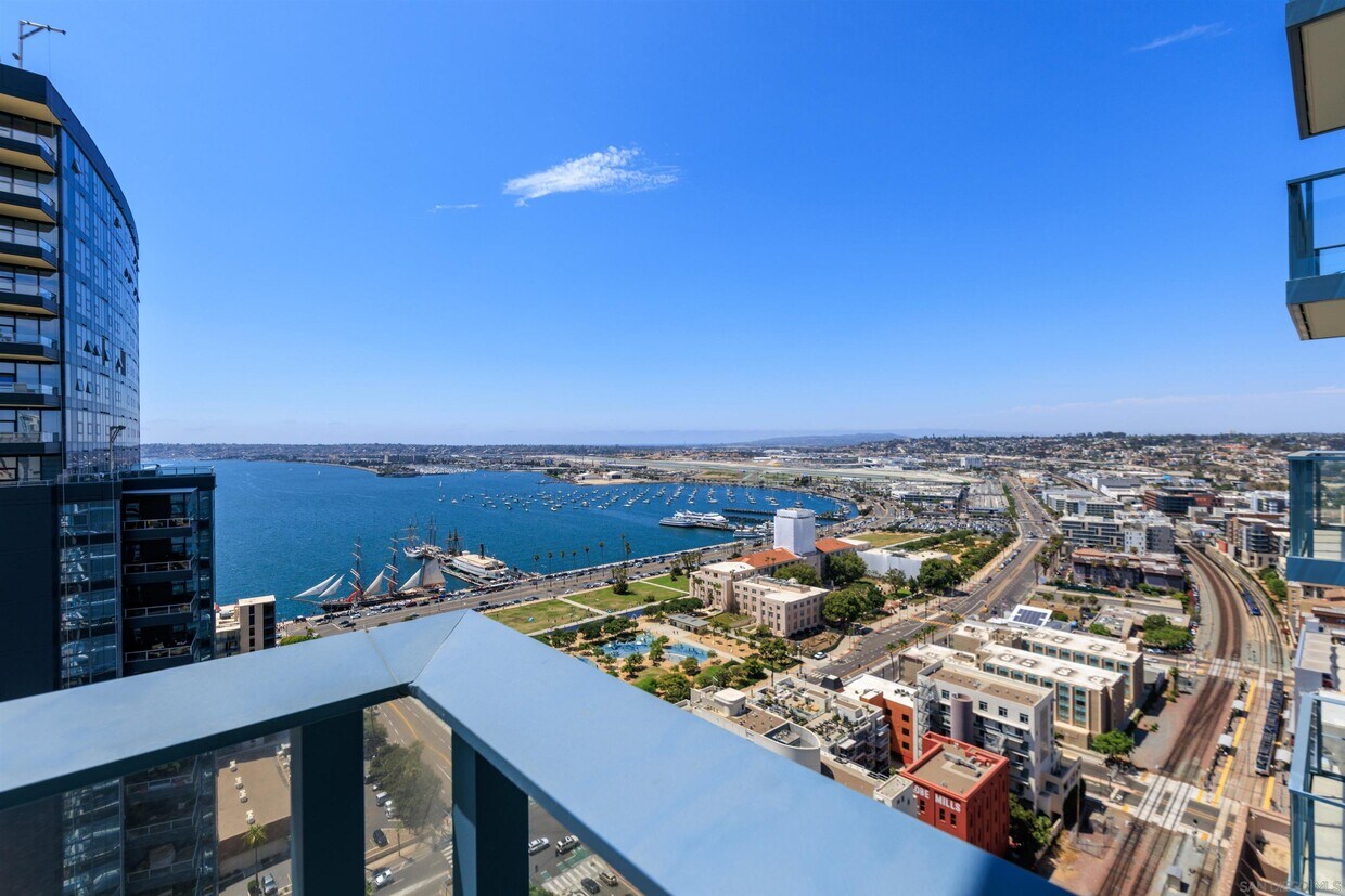 Foto principal - 1388 Kettner Blvd