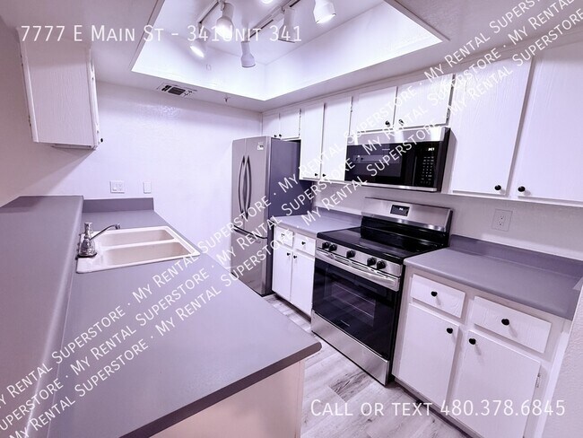 Foto del edificio - 7777 E Main St
