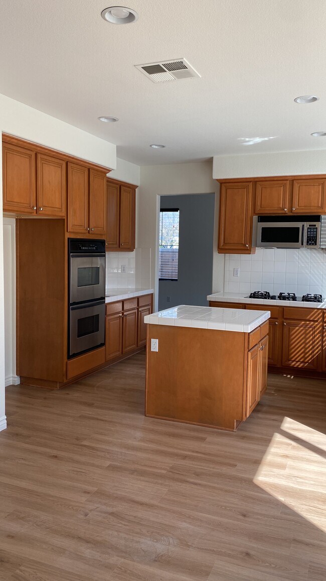 6310 Golden Bit St, Eastvale, CA 92880 House Rental in Eastvale, CA