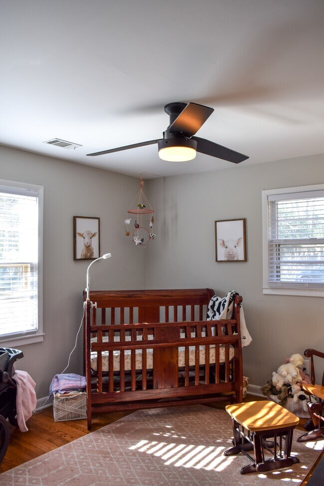 Building Photo - 1021 Old Bishop Rd