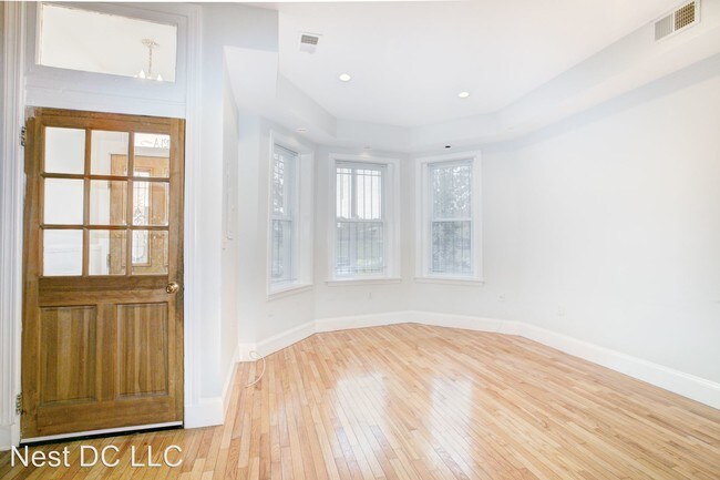 Foto del edificio - 3121 11th St NW