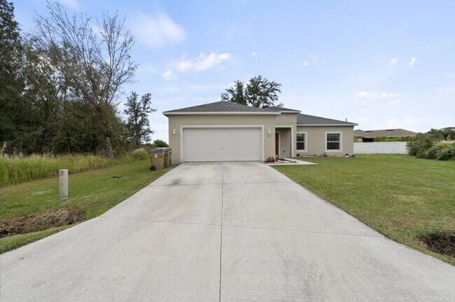 Foto del edificio - 228 Amesbury Ln