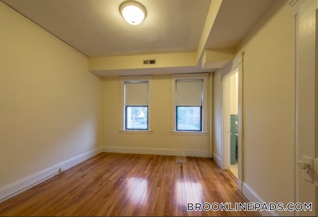 Foto del edificio - 24 Hamilton Rd