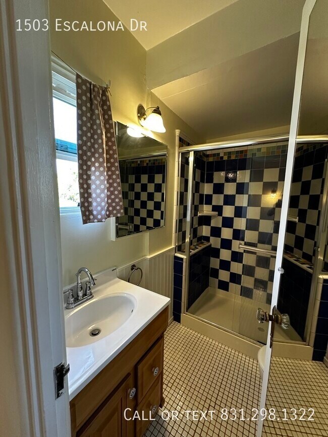 Foto del edificio - west side charm with garage