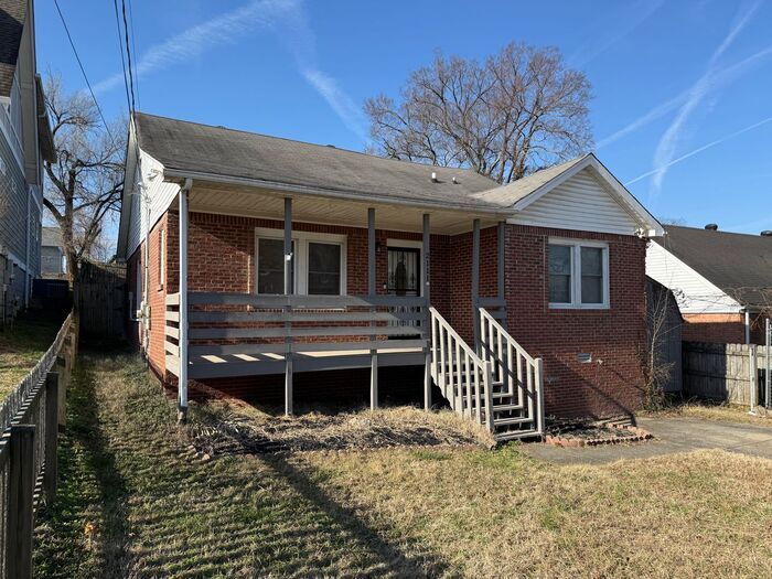 Spacious 4 Bedroom in North Nashville - Minutes from Downtown - Spacious 4 Bedroom in North Nashville - Minutes from Downtown