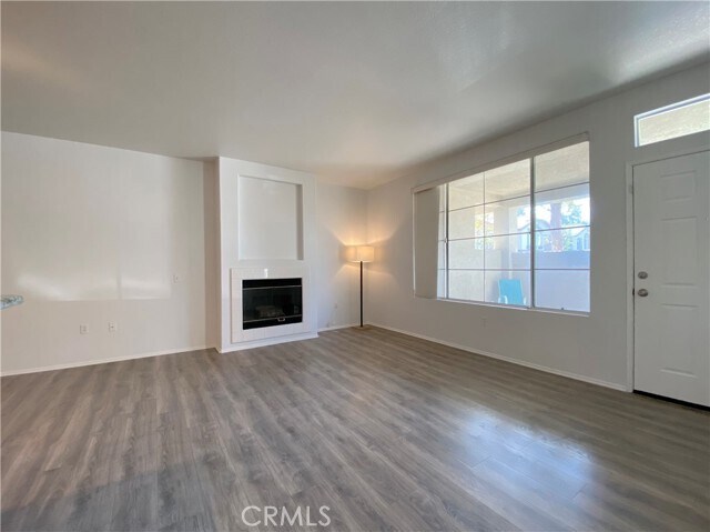 Building Photo - 202 Chaumont Cir