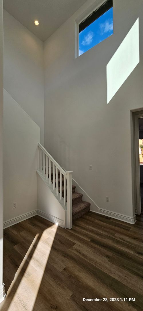 Foto del edificio - Brand New Meadow View Two Story Townhome i...