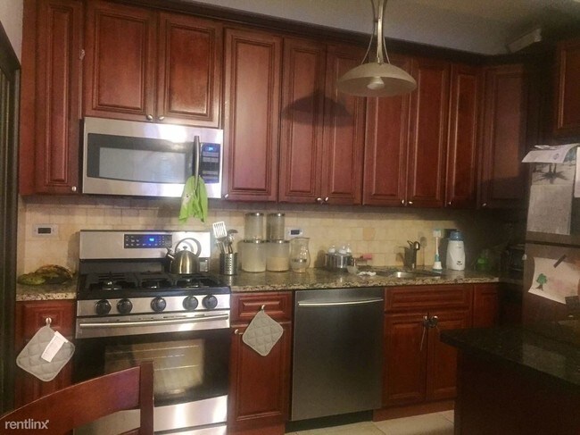 Foto del edificio - 1976 77th St