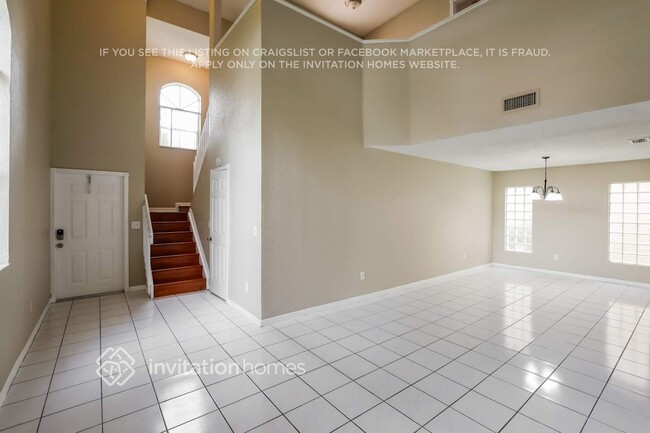 Building Photo - 1614 SW 158th Terrace
