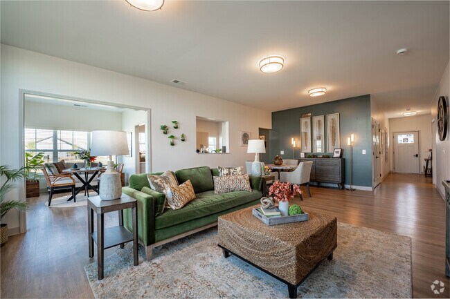 2 habitaciones, 2 baños, 130 metros cuadrados, sala de estar - Promenade Trails - A 55 and Better Community