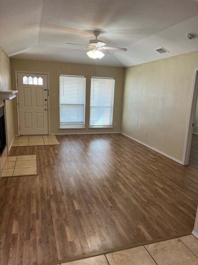 Living Room - 1012 Irene St