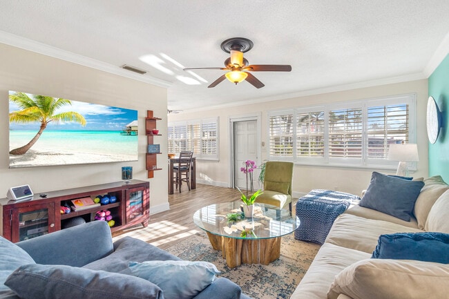 Building Photo - 5505 N Ocean Blvd