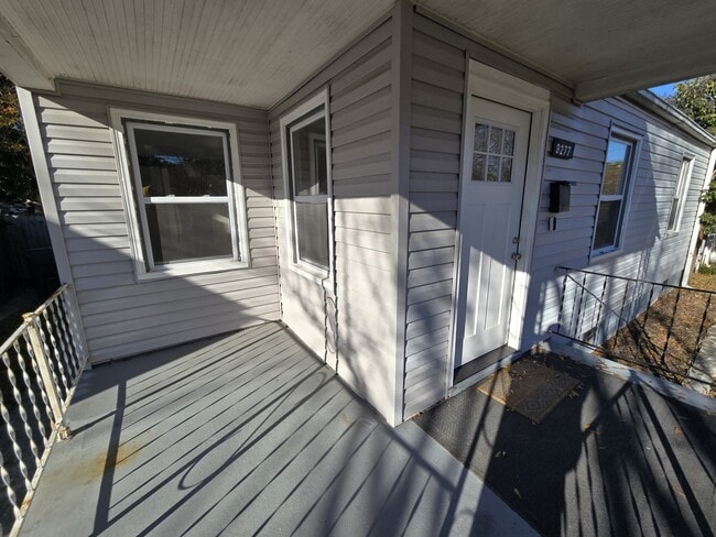 Foto del edificio - 9277 Mason Creek Rd