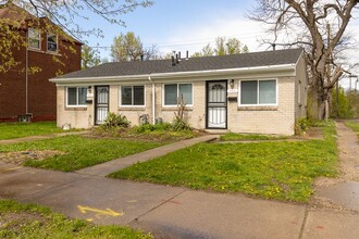 Building Photo - 564 Marquette Dr