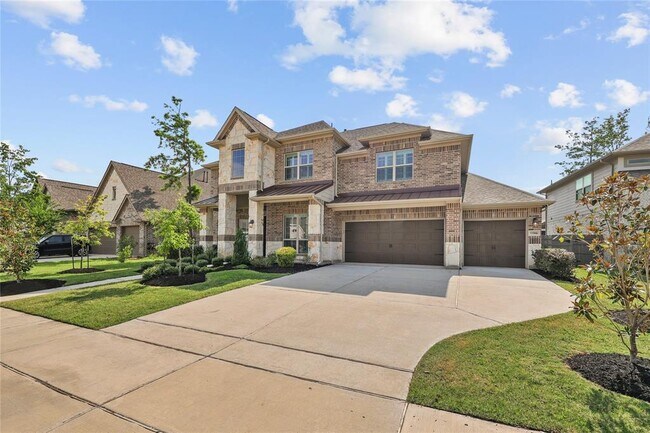 Building Photo - 17346 Camillia Trails