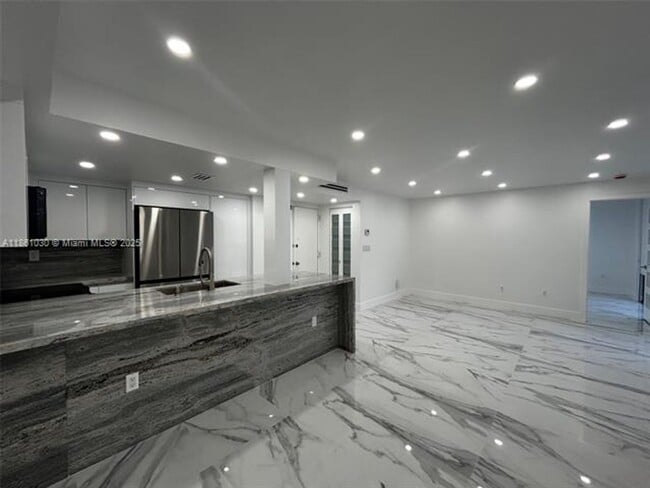 Building Photo - 11790 SW 18th St