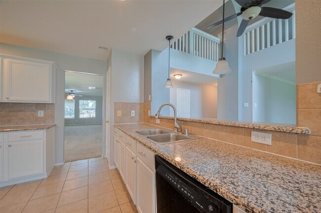 Foto del edificio - 3927 Flatwood Dr