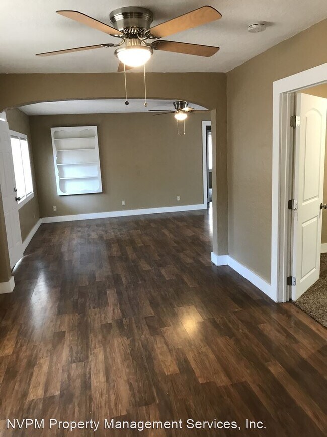 Building Photo - 4 br, 2 bath House - 806 W 1st Avenue