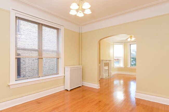 Foto del edificio - 2116 W Concord Pl
