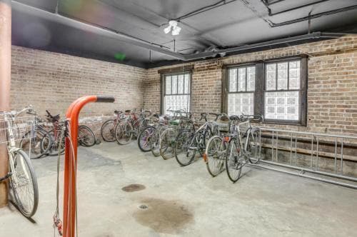 Photo - 1 bedroom in Chicago IL 60647 Apartment