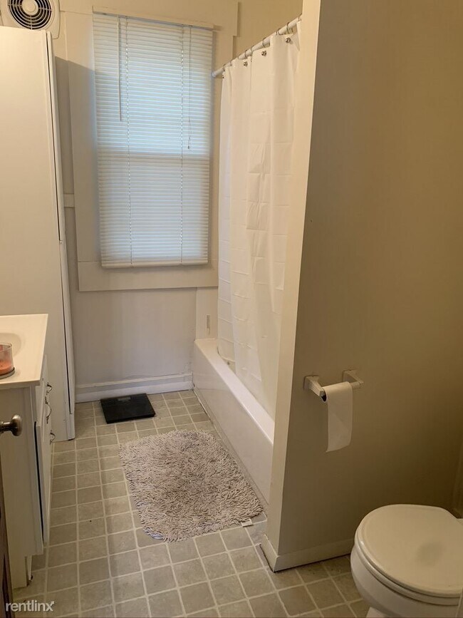 Foto del edificio - 5 br, 2 bath House - 611 Catherine St 611 ...