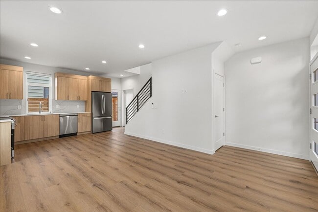 Building Photo - Newly Built Modern Craftsman in Prime Seattle Location