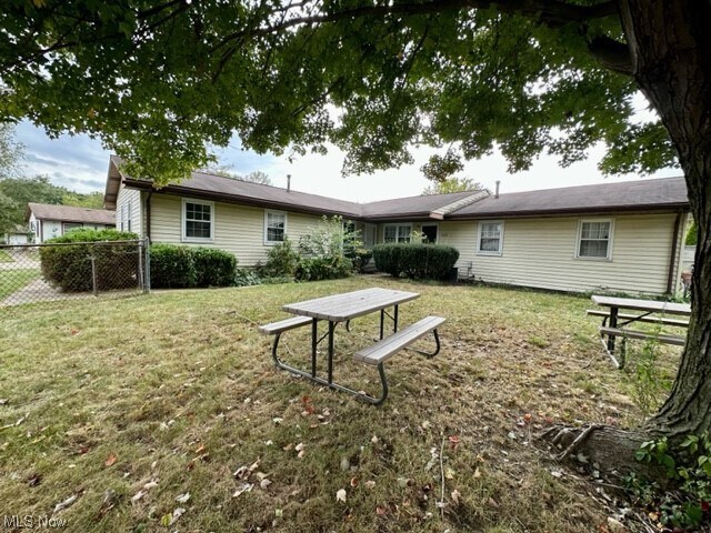 Primary Photo - 1624 Olympus Dr