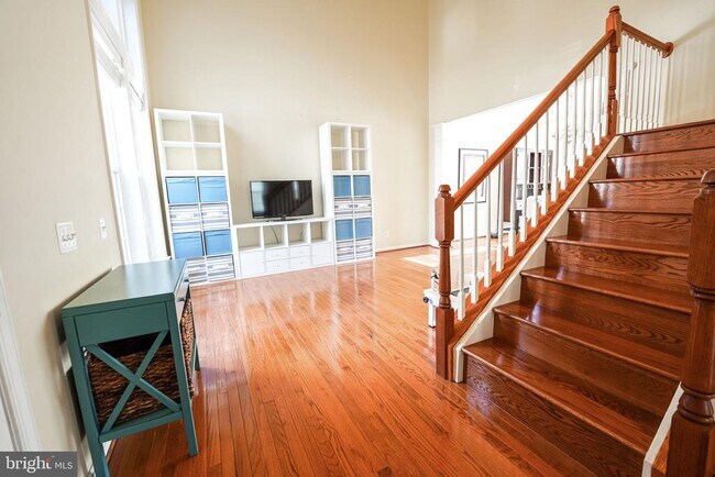 Foto del edificio - 6046 Smooth Stone Pl