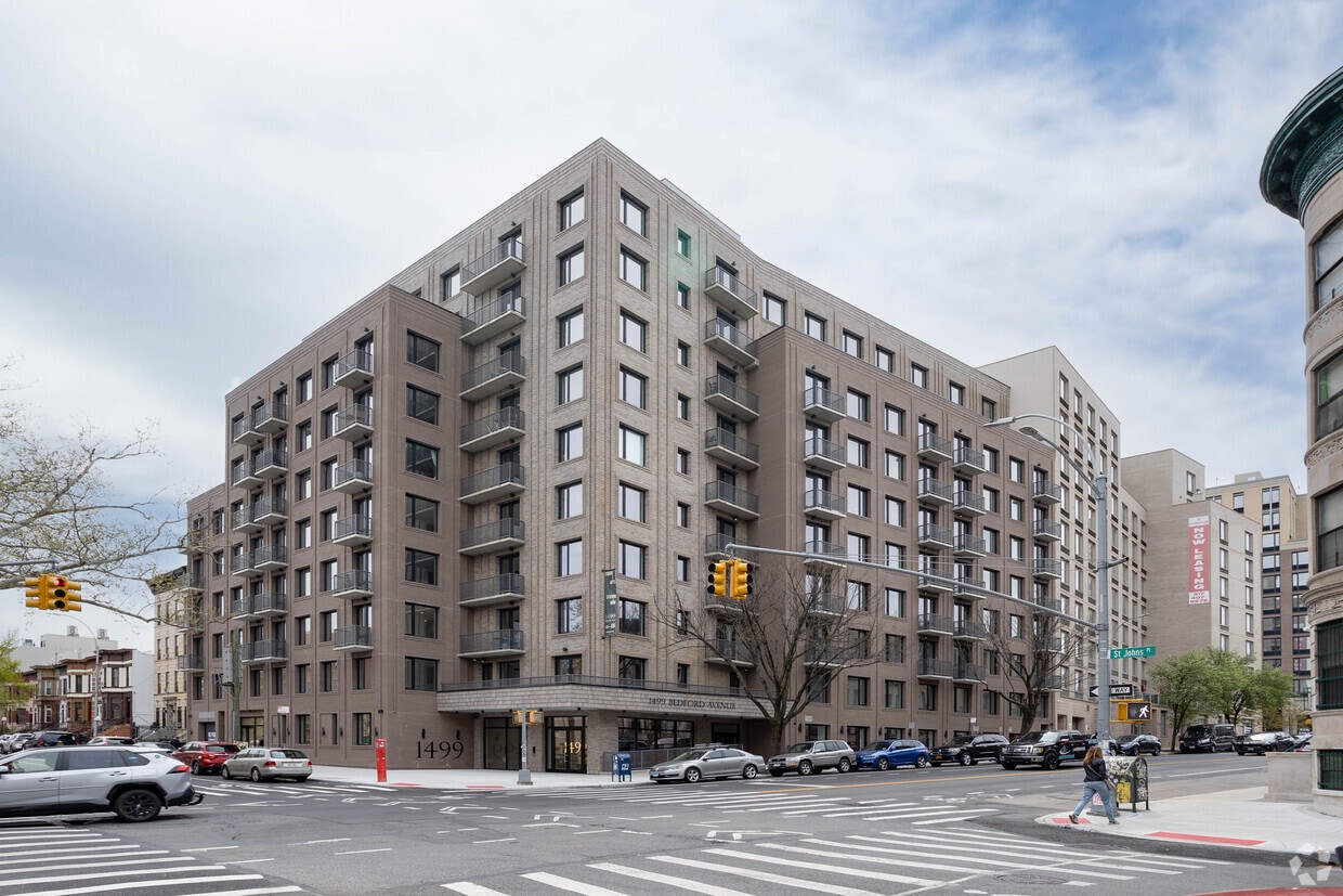 1499 Bedford Ave - 1499 Bedford