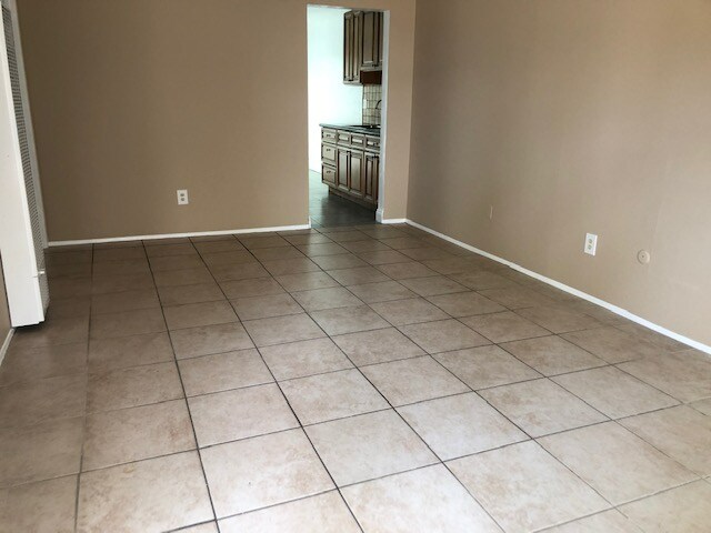 Foto del edificio - 1131 W Highland St