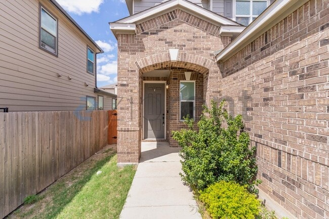 Building Photo - 6420 Carriage Pines Dr