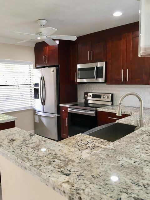 Foto del edificio - 21547 Cypress Hammock Dr