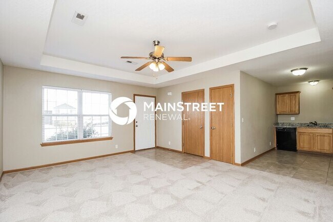 Foto del edificio - 3 Bedroom Pet-Friendly Home in Pleasant Hill, MO with Main Street Renewal