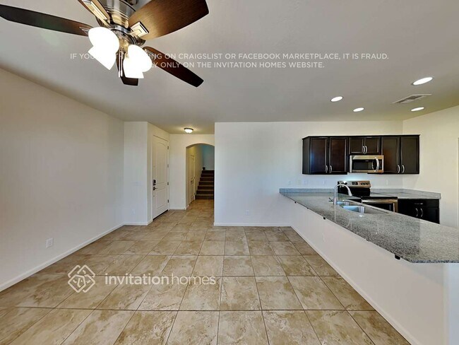 Foto del edificio - 3365 E Liberty Ln
