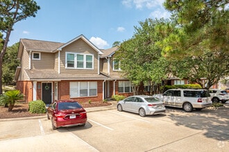 Building Photo - Maison Bocage Apartments