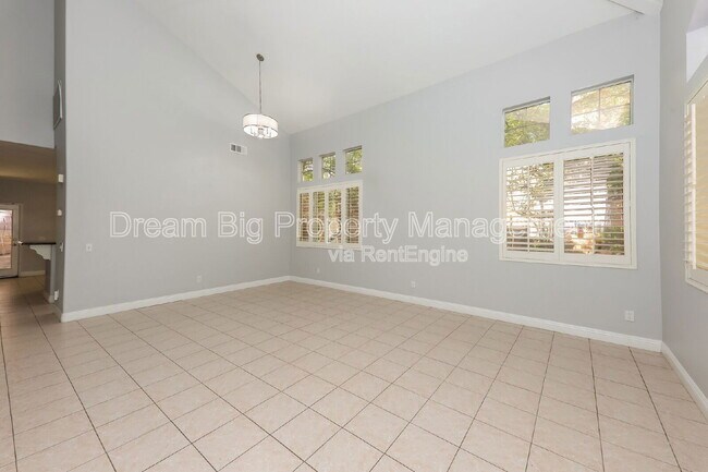 Foto del edificio - 7882 Angus Way
